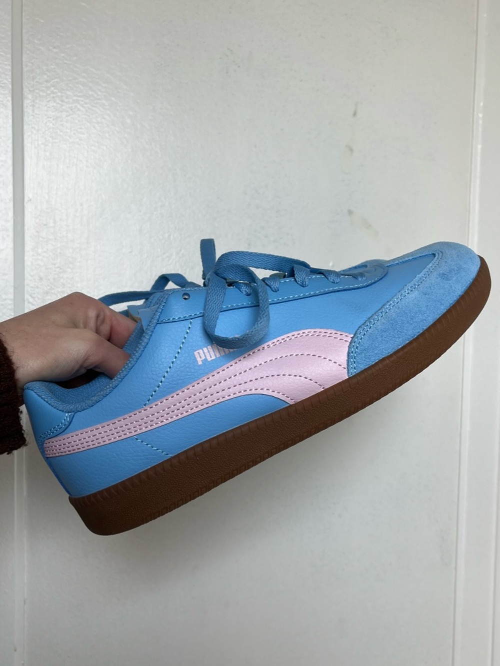 Puma Sneakers
